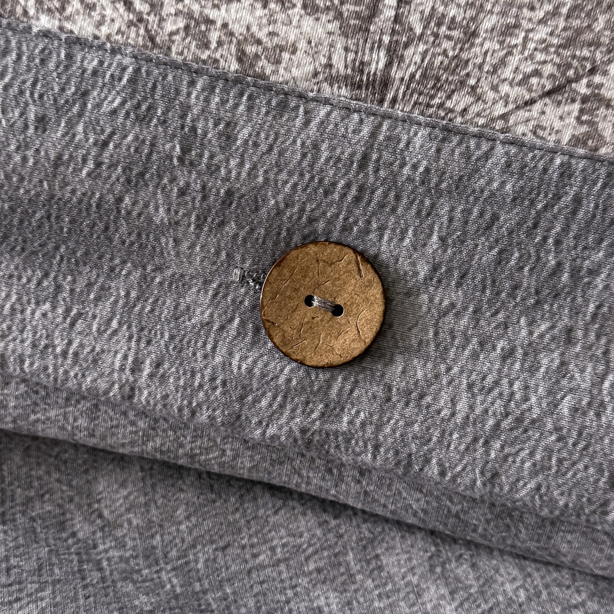 91家纺网 家纺一手货源 找家纺 （总）悦织湾家纺 2025新款纽扣款轻奢原麻四件套复古中式艺术雅致轻奢床上用品三四件套