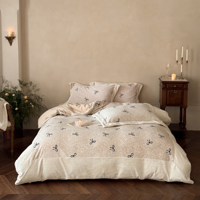 91家纺网 家纺一手货源 找家纺 云栖家居 2025秋冬消光加厚立体雕花牛奶绒四件套系列-元英系列（控价不低于199） 芮伯恩-玉