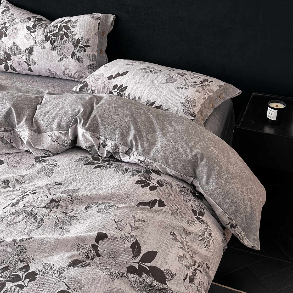 91家纺网 家纺一手货源 找家纺 悦织湾家纺 2025新款纽扣款轻奢原麻四件套复古中式艺术雅致轻奢床上用品三四件套 轻奢原麻-相思-灰