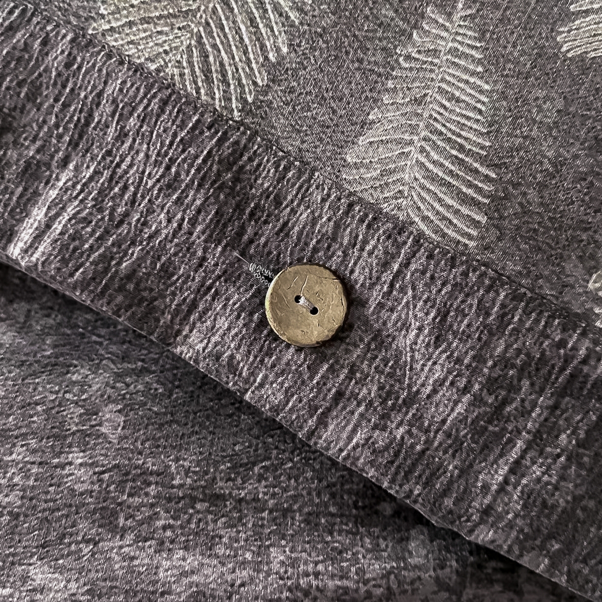 91家纺网 家纺一手货源 找家纺 悦织湾家纺 2025新款纽扣款轻奢原麻四件套复古中式艺术雅致轻奢床上用品三四件套 轻奢原麻-青枫