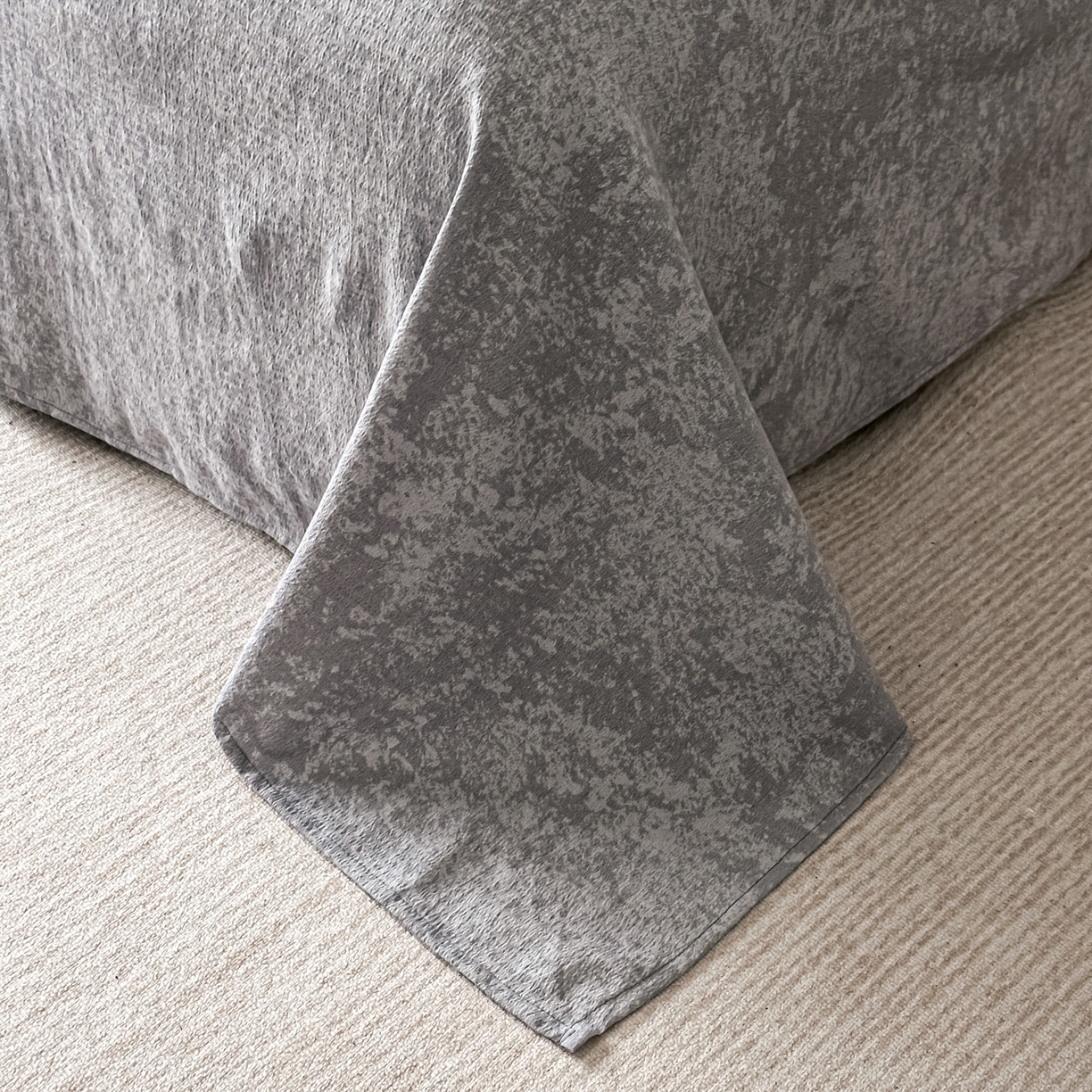 91家纺网 家纺一手货源 找家纺 悦织湾家纺 2025新款纽扣款轻奢原麻四件套复古中式艺术雅致轻奢床上用品三四件套 轻奢原麻-相思-灰