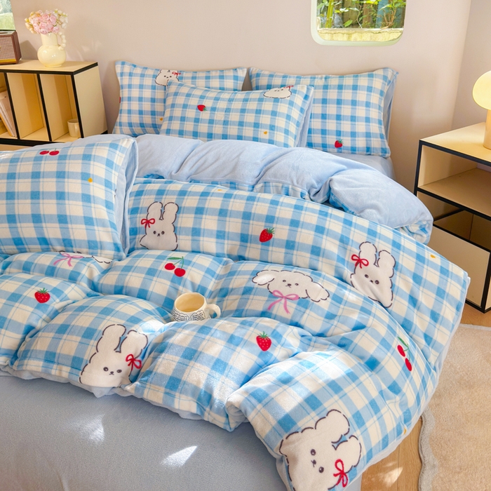 91家纺网 家纺一手货源 找家纺 王朝国际 2026新款高克重牛奶绒印花四件套 小兔泡芙