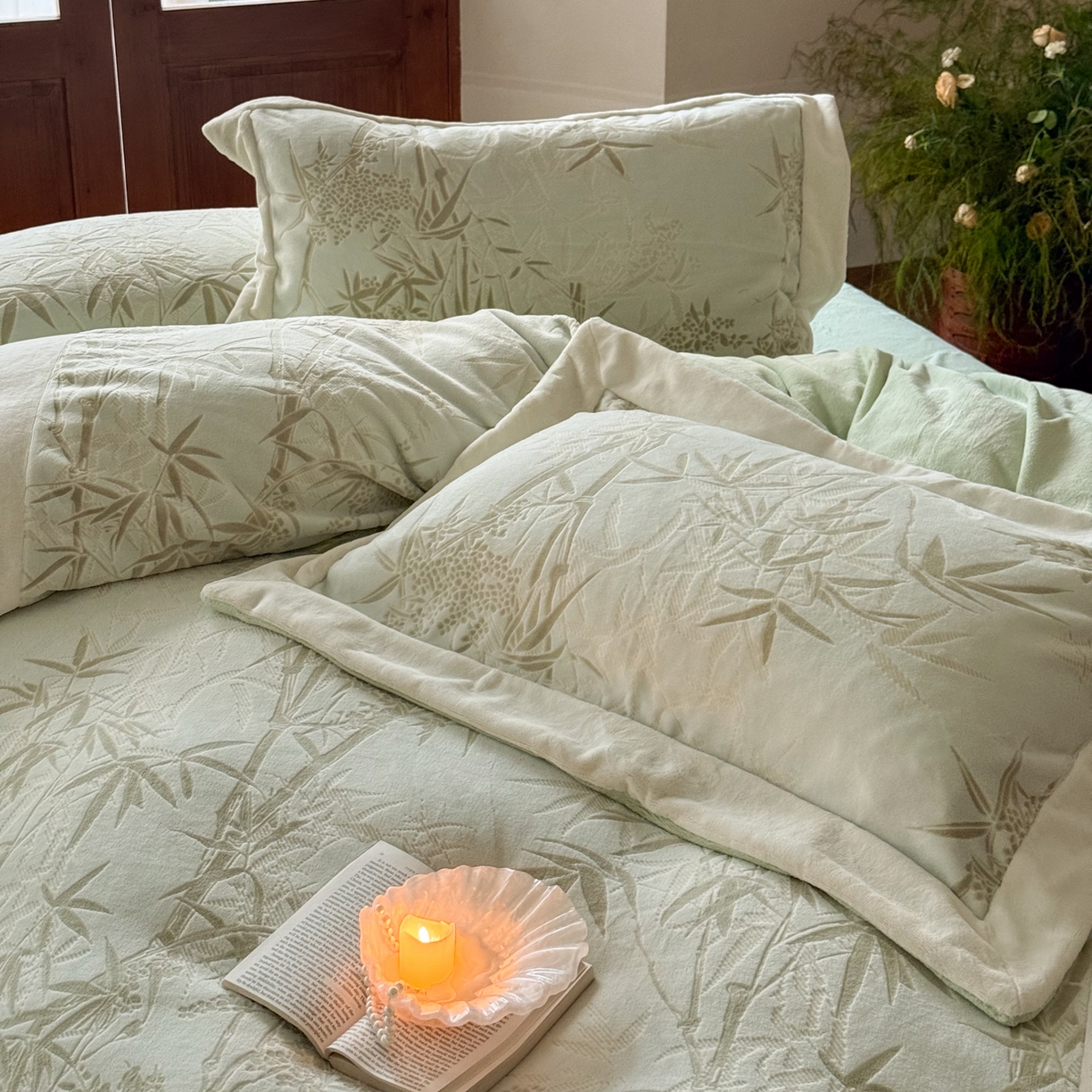 91家纺网 家纺一手货源 找家纺 （总）云栖家居 2025秋冬消光加厚立体雕花牛奶绒四件套系列-元英系列（控价不低于199）