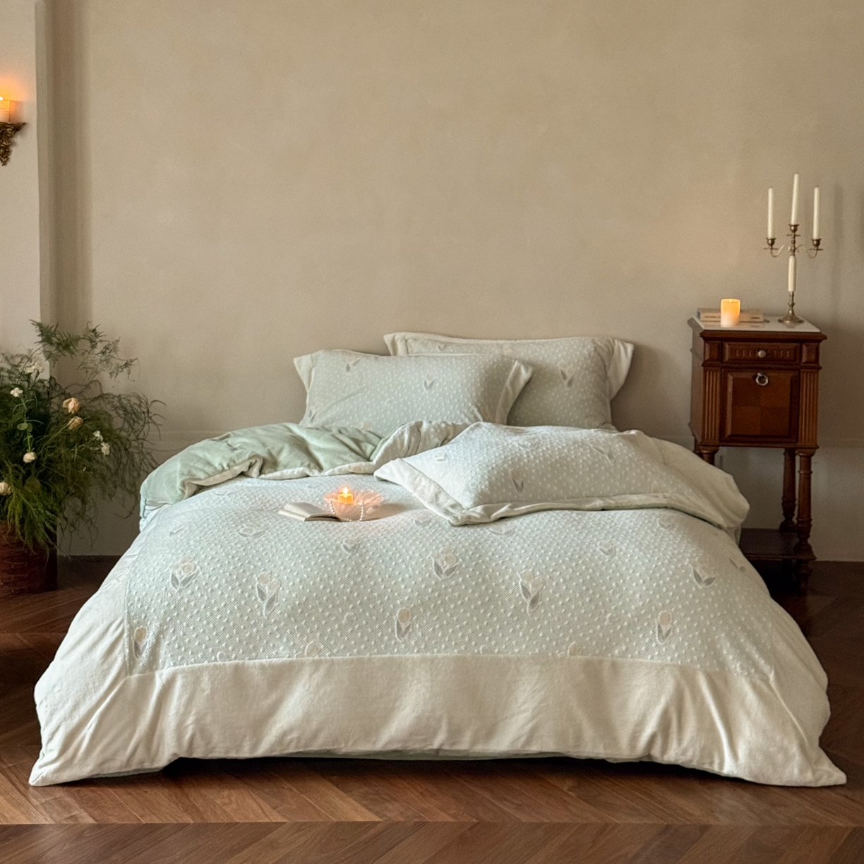 91家纺网 家纺一手货源 找家纺 云栖家居 2025秋冬消光加厚立体雕花牛奶绒四件套系列-元英系列（控价不低于199） 郁金香-绿