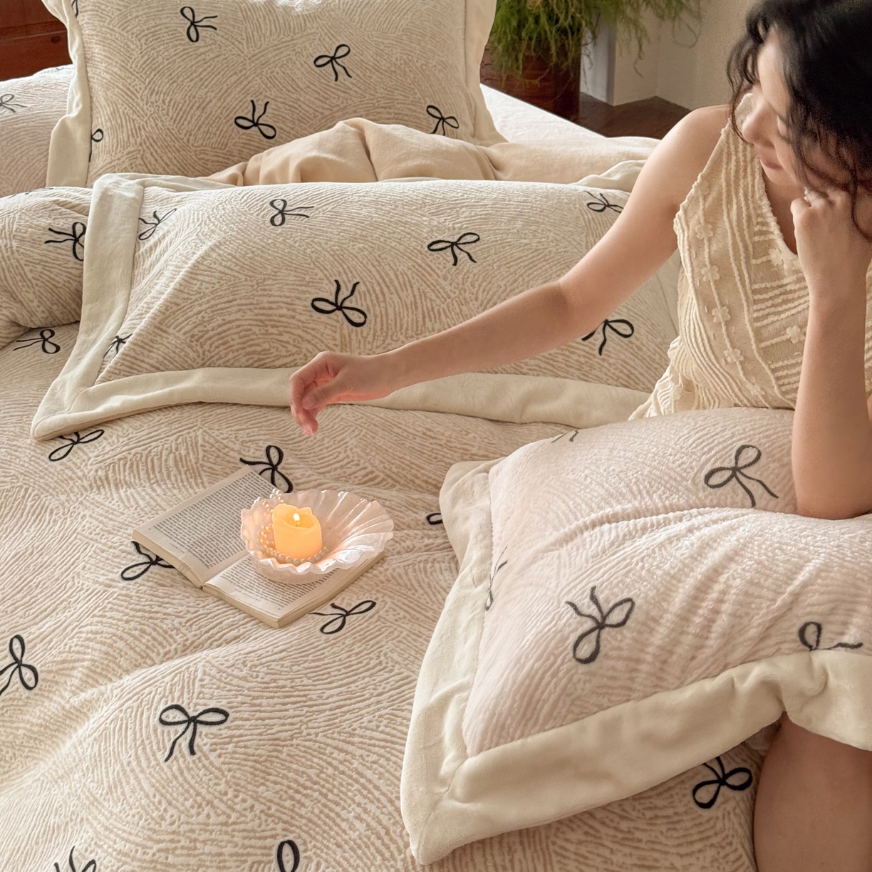 91家纺网 家纺一手货源 找家纺 云栖家居 2025秋冬消光加厚立体雕花牛奶绒四件套系列-元英系列（控价不低于199） 芮伯恩-玉