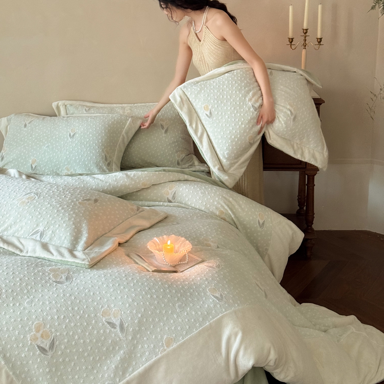 91家纺网 家纺一手货源 找家纺 云栖家居 2025秋冬消光加厚立体雕花牛奶绒四件套系列-元英系列（控价不低于199） 郁金香-绿