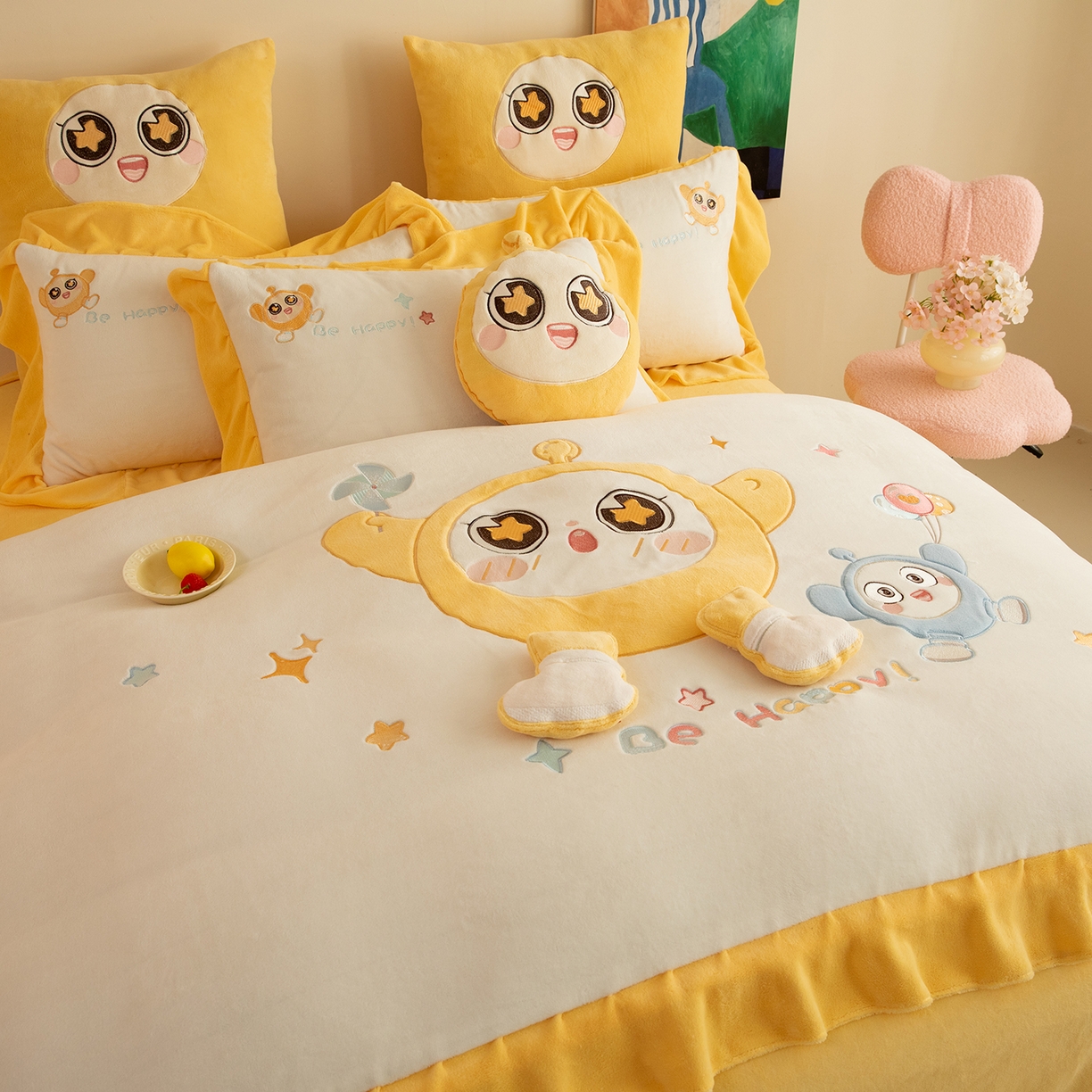 91家纺网 家纺一手货源 找家纺 （总）绒棉世家 2025新款贴布绣A类牛奶绒高克重四件套-蛋仔