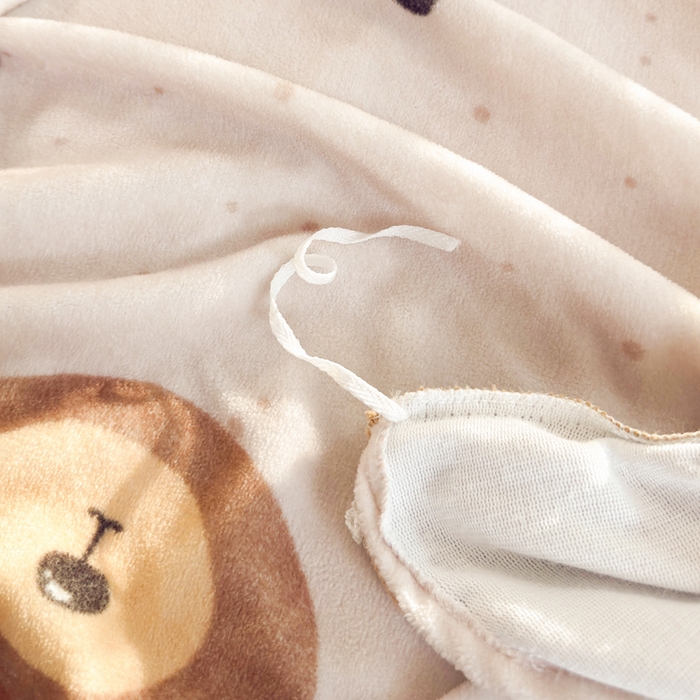 91家纺网 家纺一手货源 找家纺 王朝国际 2026新款高克重牛奶绒印花四件套 小熊奶盖