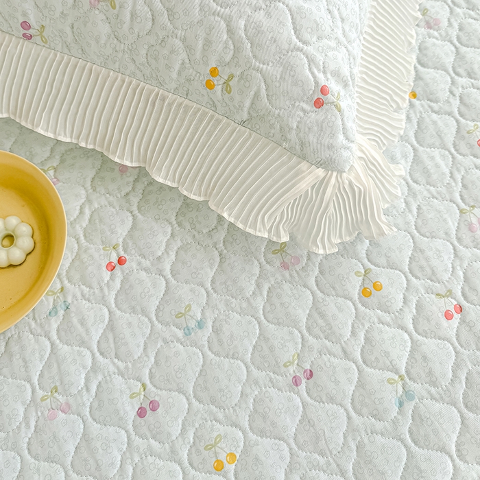 91家纺网 家纺一手货源 找家纺 冬然 2024新款全棉床盖纯棉床盖夹棉床单全棉床单纯棉床单 小樱桃