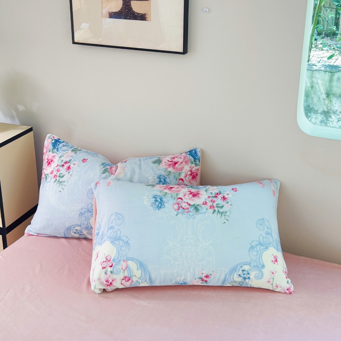 91家纺网 家纺一手货源 找家纺 王朝国际 2026新款高克重牛奶绒印花四件套 云梦海棠