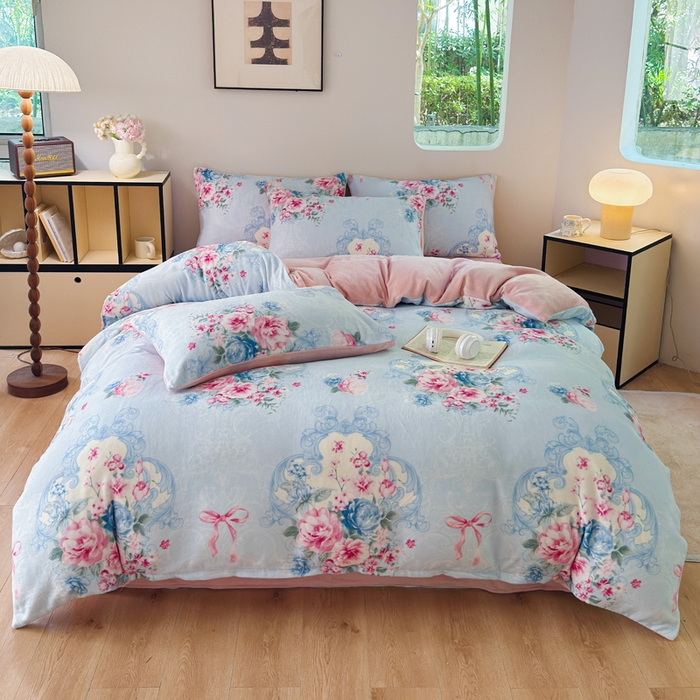 91家纺网 家纺一手货源 找家纺 王朝国际 2026新款高克重牛奶绒印花四件套 云梦海棠