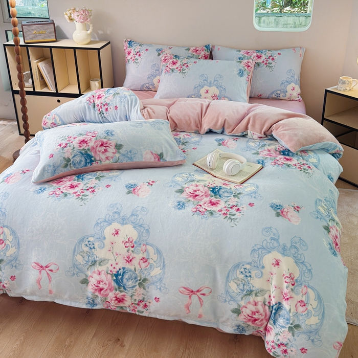 91家纺网 家纺一手货源 找家纺 王朝国际 2026新款高克重牛奶绒印花四件套 云梦海棠