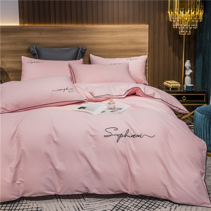 91家纺网 家纺一手货源 找家纺 小叮当家纺仓储工厂店 2025新款(热买家秀不断货)40s贡缎长绒棉纯棉字母款全棉四件套轻奢床上用品 香妃粉