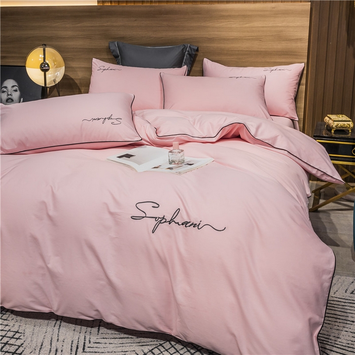 91家纺网 家纺一手货源 找家纺 小叮当家纺仓储工厂店 2025新款(热买家秀不断货)40s贡缎长绒棉纯棉字母款全棉四件套轻奢床上用品 香妃粉