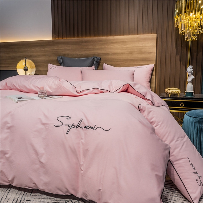 91家纺网 家纺一手货源 找家纺 小叮当家纺仓储工厂店 2025新款(热买家秀不断货)40s贡缎长绒棉纯棉字母款全棉四件套轻奢床上用品 香妃粉