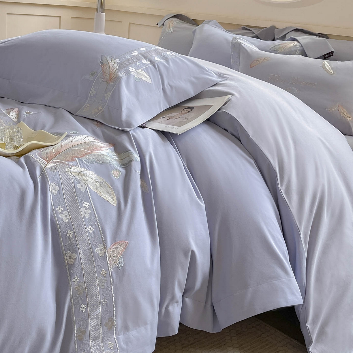 91家纺网 家纺一手货源 找家纺 2025秋冬新品A类加厚保暖全棉磨毛四件套纯棉被套重工刺绣轻奢床笠款直播热款床上用品 缦禾-黛紫