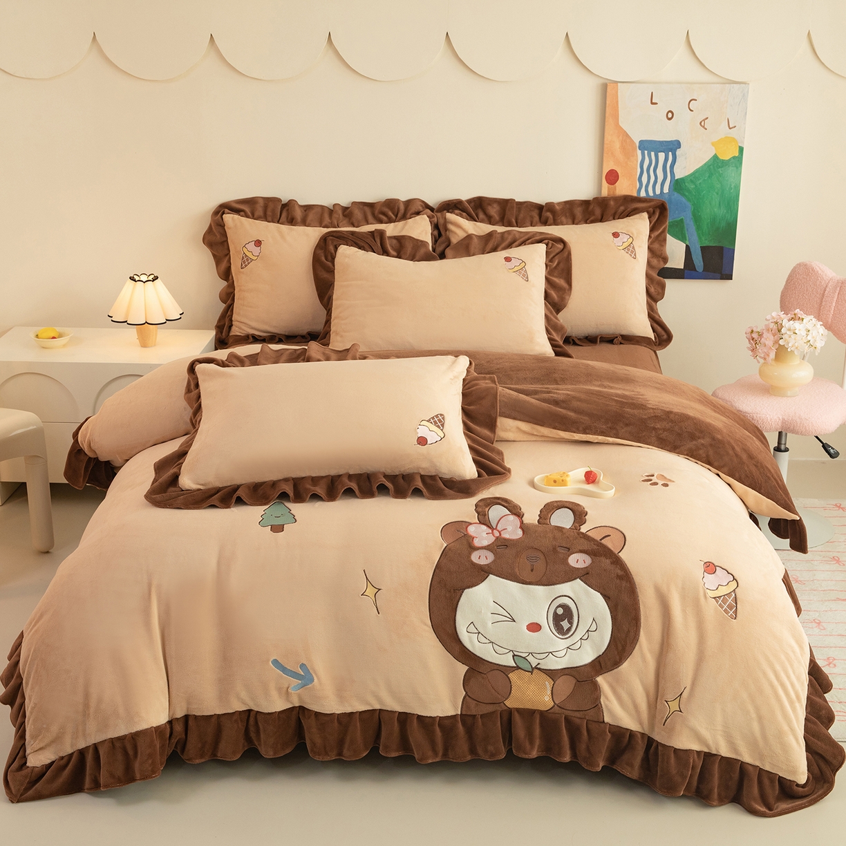 91家纺网 家纺一手货源 找家纺 （总）绒棉世家 2025新款贴布绣A类牛奶绒高克重四件套-啦布布