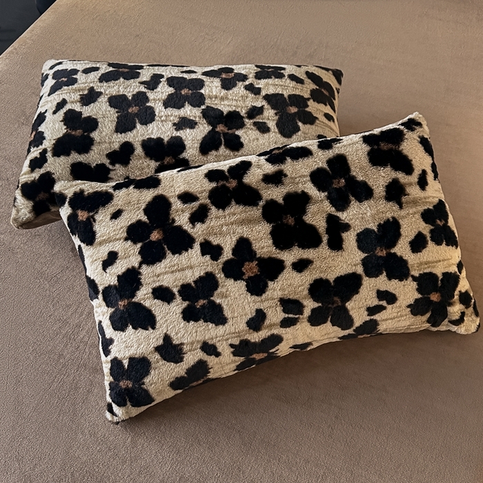 91家纺网 家纺一手货源 找家纺 居易简 2025新款亲肤保暖皮草绒牛奶绒AB面美拉德抽条兔毛绒四件套 蝴蝶咖