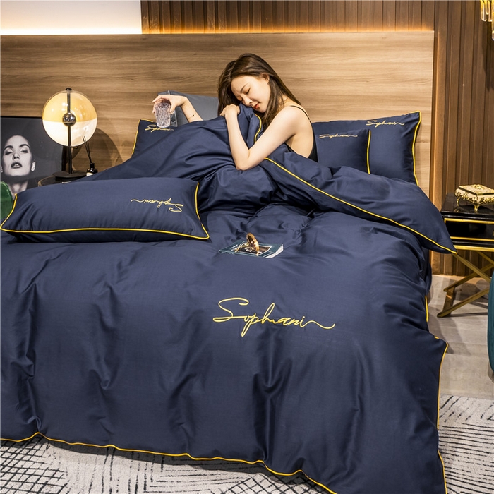 91家纺网 家纺一手货源 找家纺 小叮当家纺仓储工厂店 2025新款(热买家秀不断货)40s贡缎长绒棉纯棉字母款全棉四件套轻奢床上用品 亦凡蓝