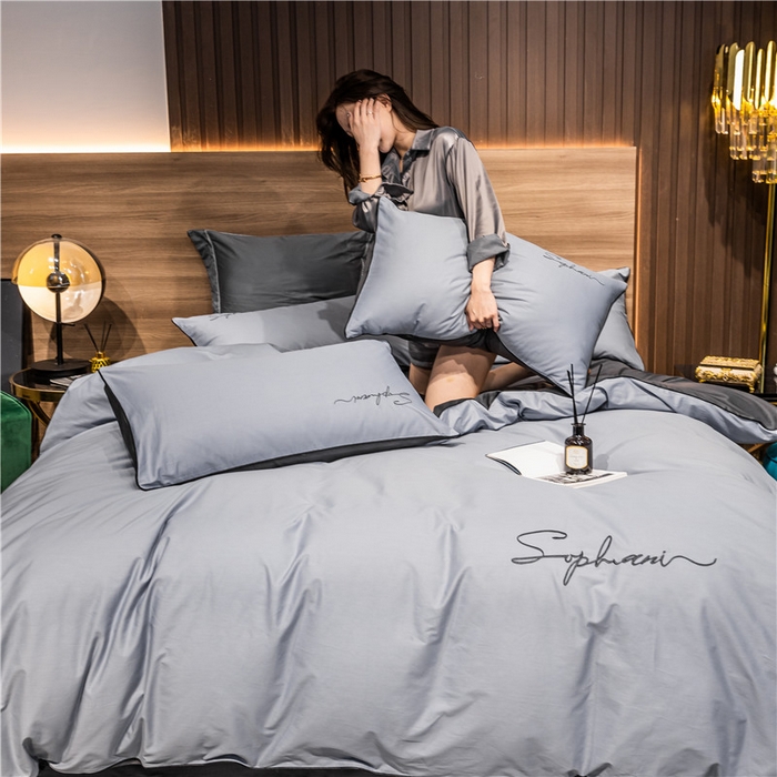 小叮当家纺仓储工厂店 2025新款(热买家秀不断货)40s贡缎长绒棉纯棉字母款全棉四件套轻奢床上用品 银高级灰