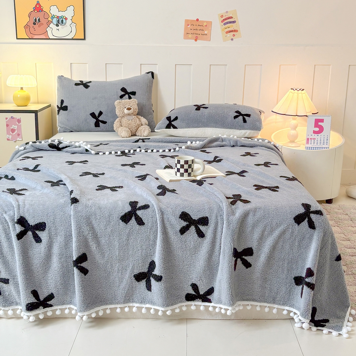 91家纺网 家纺一手货源 找家纺 （总）恋佳居 2025新款高克重提花舒棉绒吊球花边毛毯