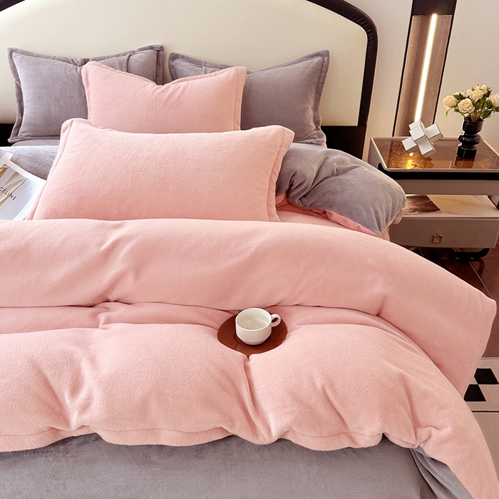 91家纺网 家纺一手货源 找家纺 家贝爱 2025新款高克重石墨烯牛奶绒四件套 暖梦-粉玉