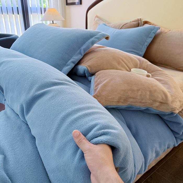 91家纺网 家纺一手货源 找家纺 家贝爱 2025新款高克重石墨烯牛奶绒四件套 暖梦-蓝