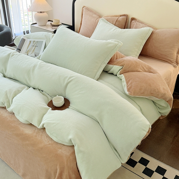 91家纺网 家纺一手货源 找家纺 家贝爱 2025新款高克重石墨烯牛奶绒四件套 暖梦-绿