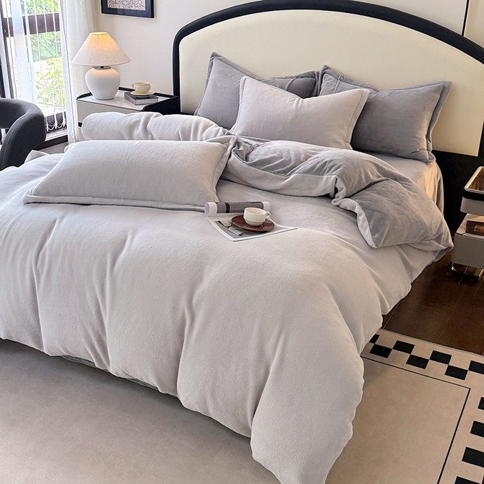 家贝爱 2025新款高克重石墨烯牛奶绒四件套 暖梦-浅灰