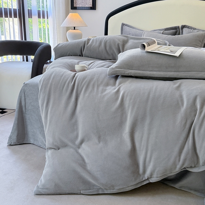 91家纺网 家纺一手货源 找家纺 家贝爱 2025新款高克重石墨烯牛奶绒四件套 暖梦-深灰