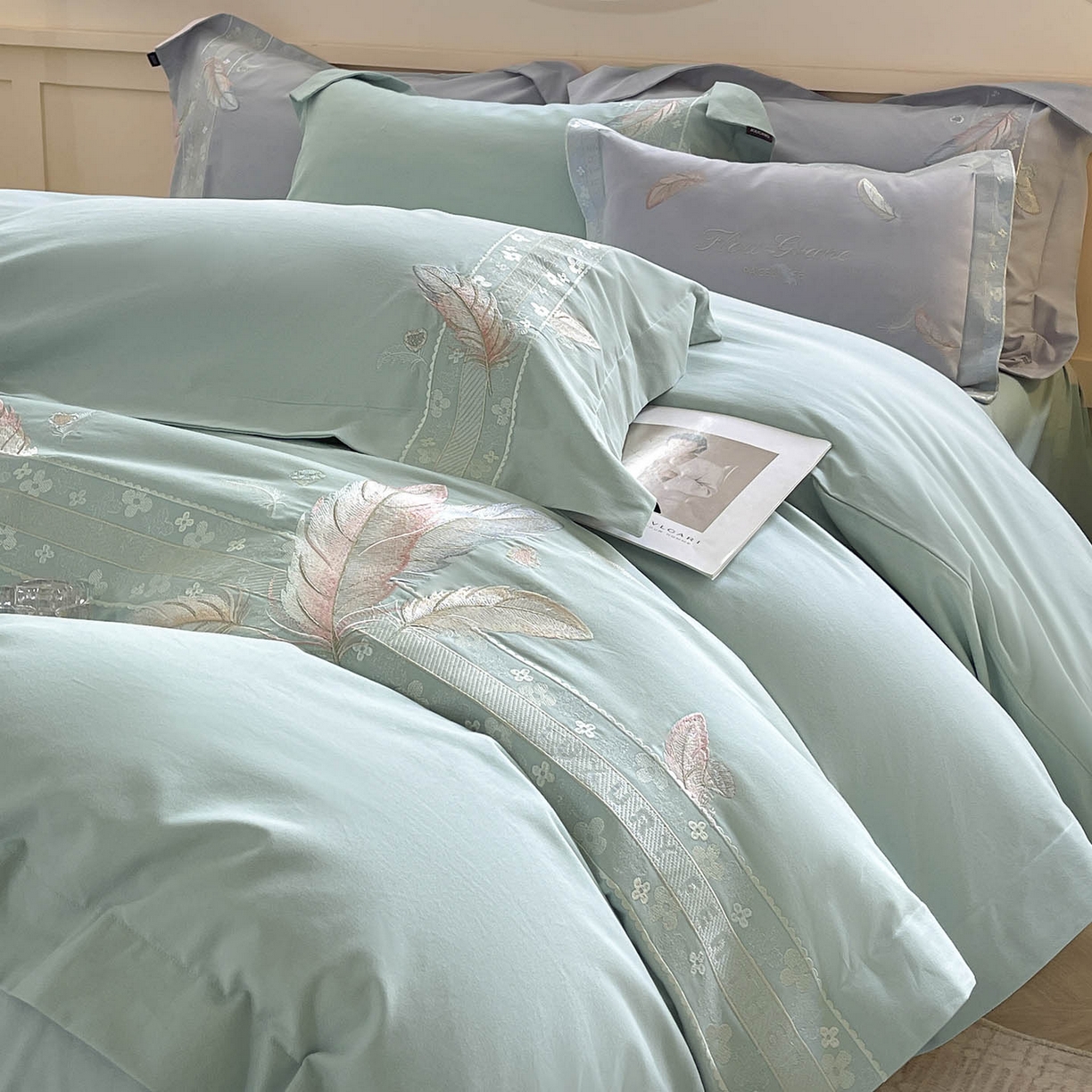 91家纺网 家纺一手货源 找家纺 （总）2025秋冬新品A类加厚保暖全棉磨毛四件套纯棉被套重工刺绣轻奢床笠款直播热款床上用品