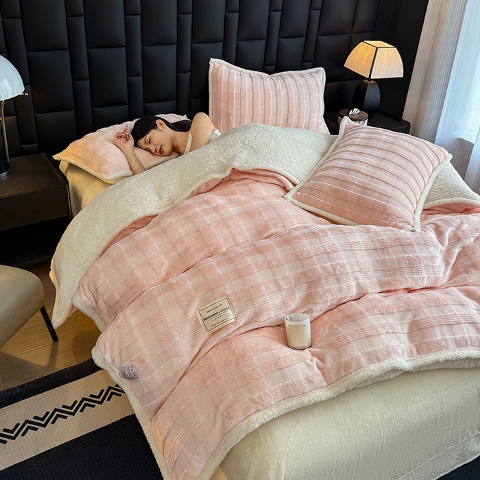 91家纺网 家纺一手货源 找家纺 宜派家纺 2025新款A类玉兔绒北极绒纯色单被套 玉兔玉【双面加绒】