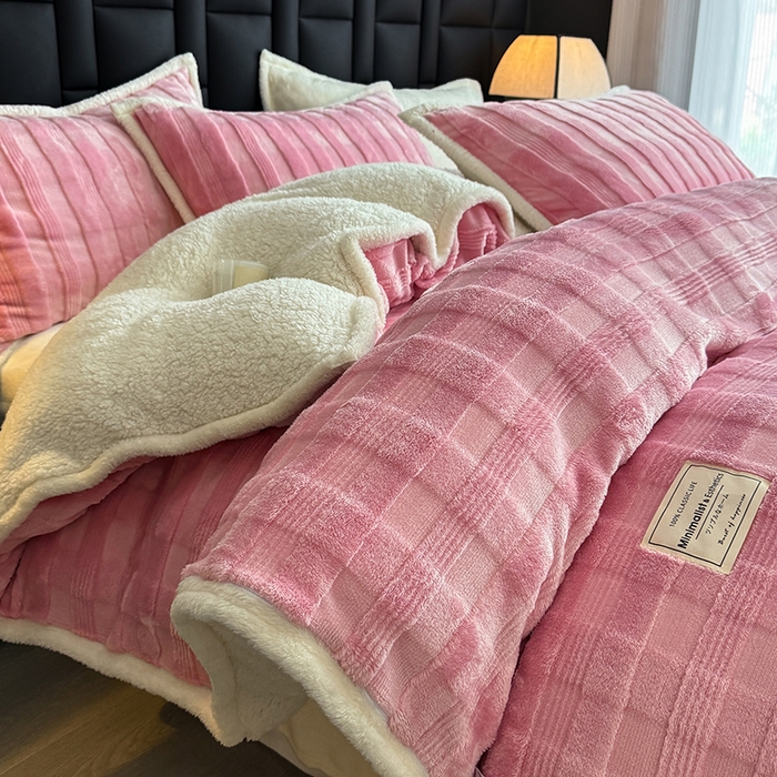 91家纺网 家纺一手货源 找家纺 （总）宜派家纺 2025新款A类玉兔绒北极绒纯色单被套