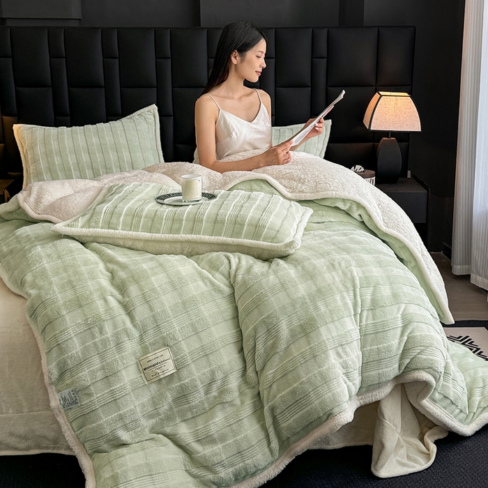 91家纺网 家纺一手货源 找家纺 宜派家纺 2025新款A类玉兔绒北极绒纯色单被套 玉兔绿【双面加绒】