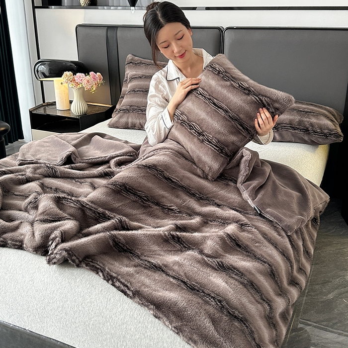 91家纺网 家纺一手货源 找家纺 （总）芸锦豪 2025新款大金狐貂云锦绒毛毯毯子