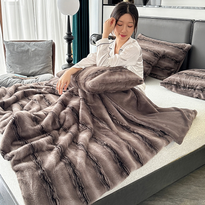 91家纺网 家纺一手货源 找家纺 芸锦豪 2025新款大金狐貂云锦绒毛毯毯子 灰色