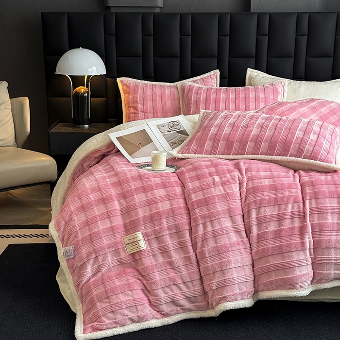 91家纺网 家纺一手货源 找家纺 宜派家纺 2025新款A类玉兔绒北极绒纯色单被套 玉兔粉【双面加绒】