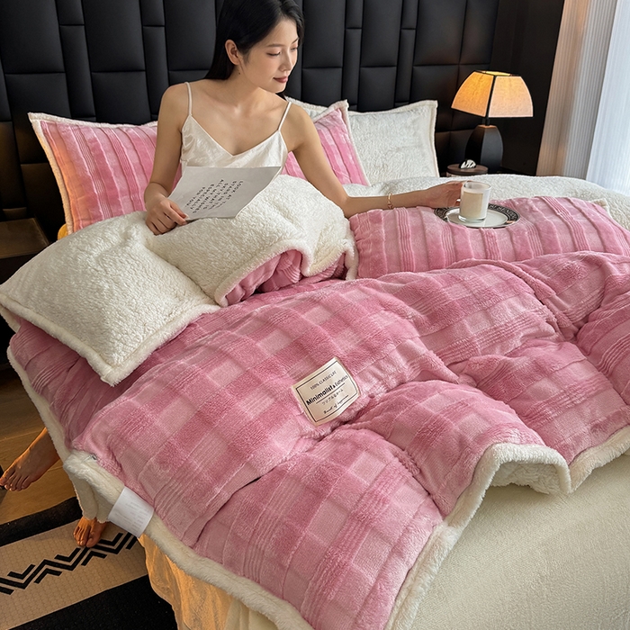 91家纺网 家纺一手货源 找家纺 宜派家纺 2025新款A类玉兔绒北极绒纯色单被套 玉兔粉【双面加绒】