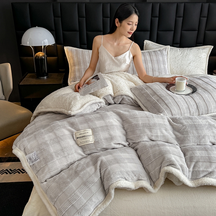 91家纺网 家纺一手货源 找家纺 宜派家纺 2025新款A类玉兔绒北极绒纯色单被套 玉兔灰【双面加绒】