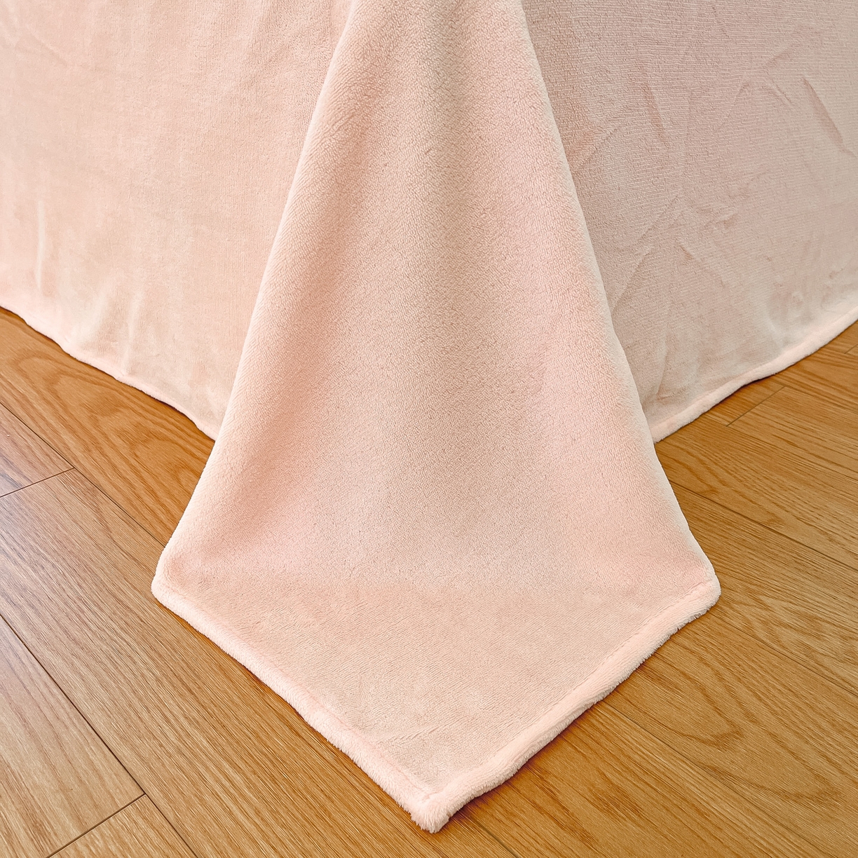 91家纺网 家纺一手货源 找家纺 如一 2025新款高克重卡通印花牛奶绒四件套第二批 娇气猫