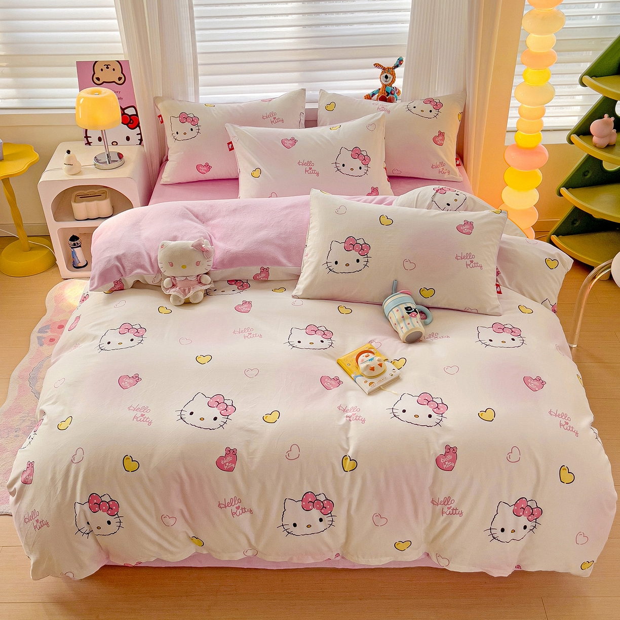 91家纺网 家纺一手货源 找家纺 （总）朵希曼 2025新款棉绒卡通三丽鸥棉加绒印花系列四件套