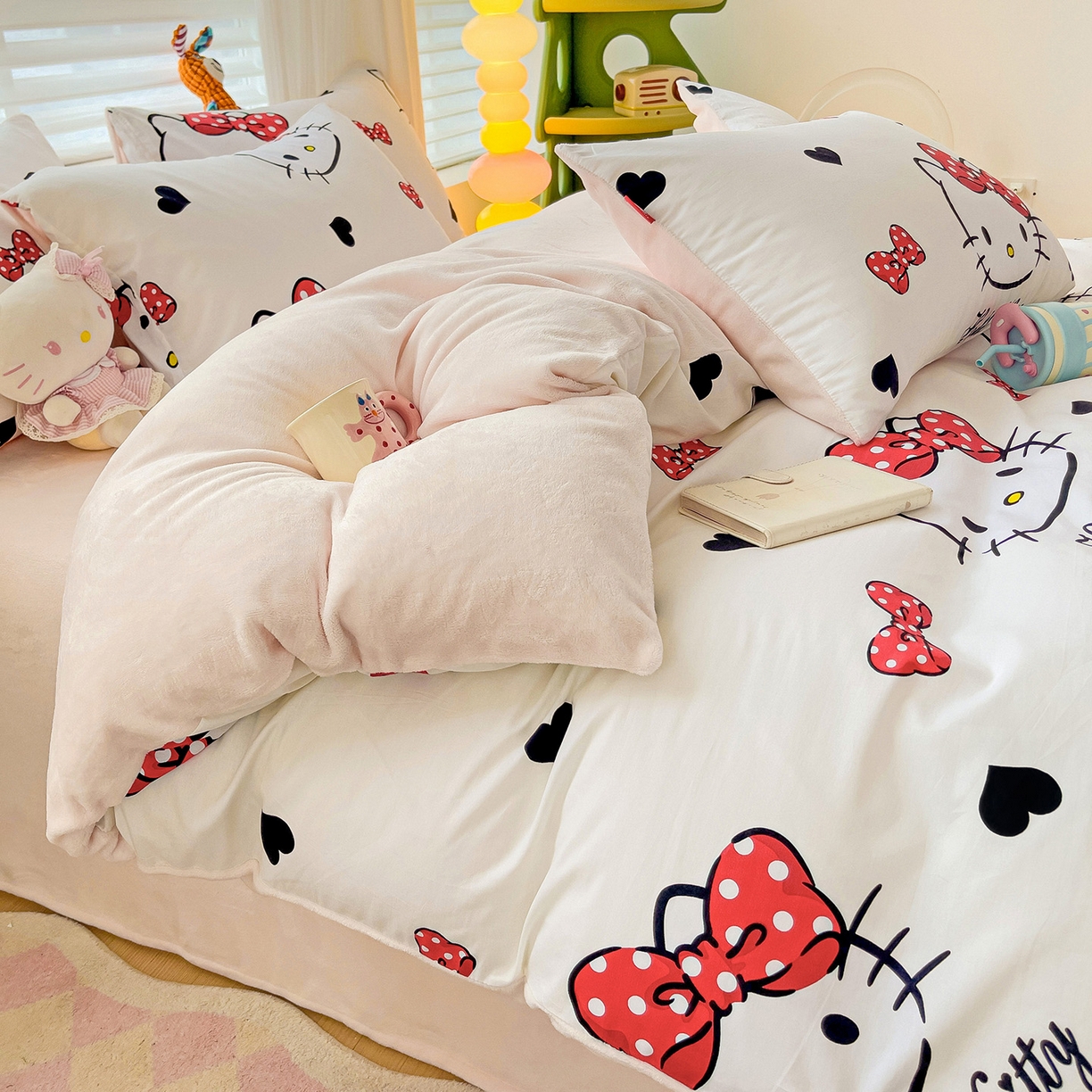 91家纺网 家纺一手货源 找家纺 （总）朵希曼 2025新款棉绒卡通三丽鸥棉加绒印花系列四件套