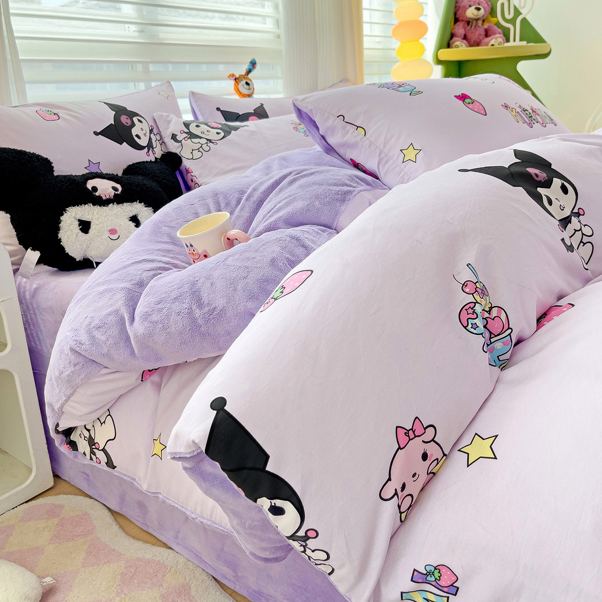 91家纺网 家纺一手货源 找家纺 朵希曼 2026新款棉绒卡通三丽鸥棉加绒印花系列四件套 贪吃库洛米