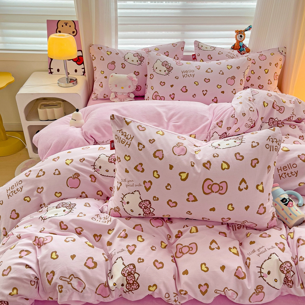 91家纺网 家纺一手货源 找家纺 朵希曼 2026新款棉绒卡通三丽鸥棉加绒印花系列四件套 萌宠凯蒂