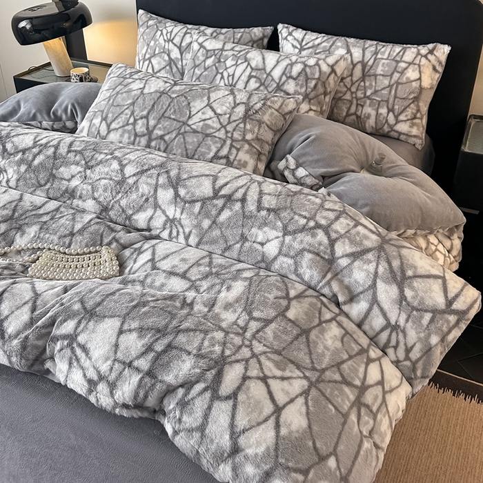 91家纺网 家纺一手货源 找家纺 居易简 2025新款亲肤保暖皮草绒牛奶绒AB面美拉德抽条兔毛绒四件套 几何空间