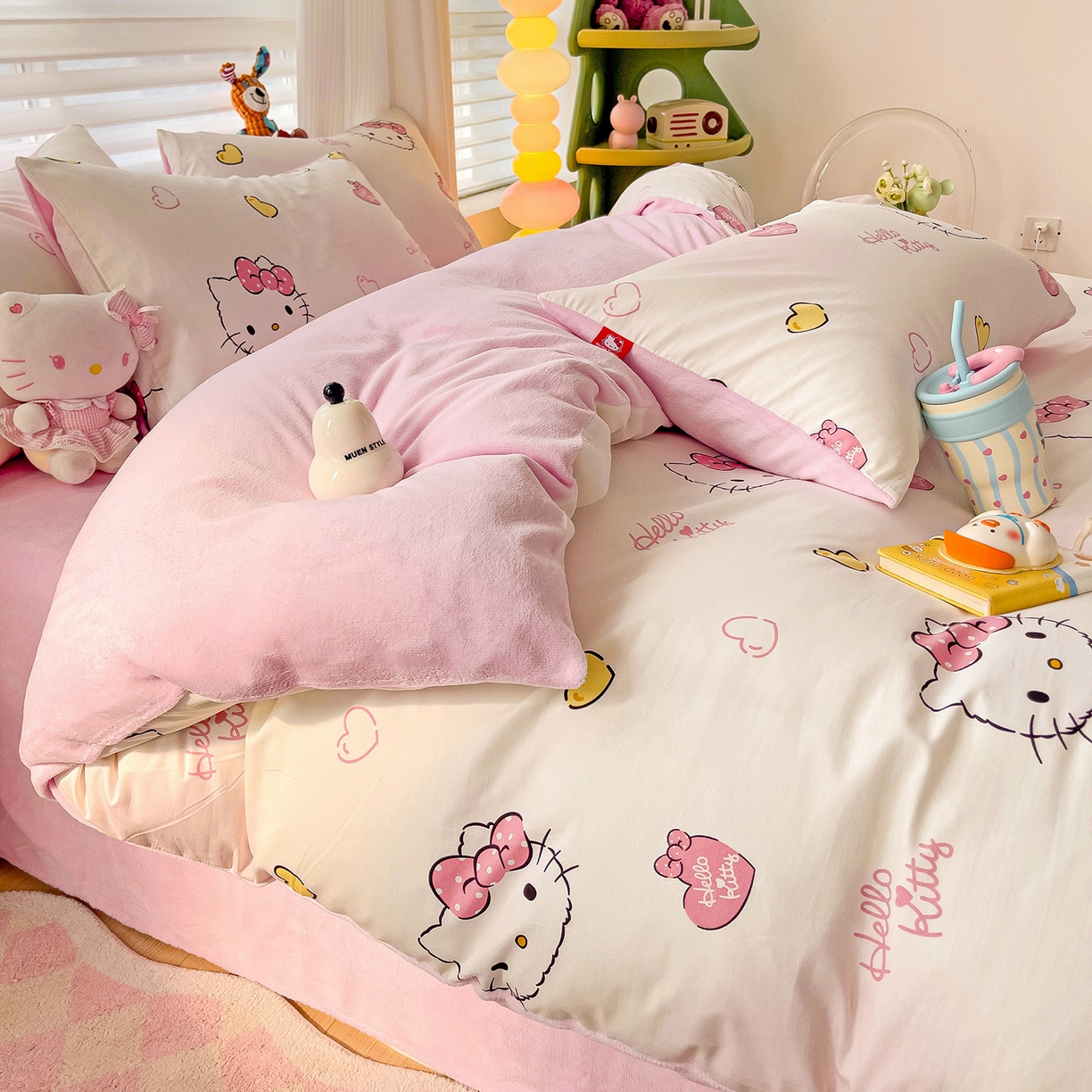 91家纺网 家纺一手货源 找家纺 朵希曼 2026新款棉绒卡通三丽鸥棉加绒印花系列四件套 可爱凯蒂