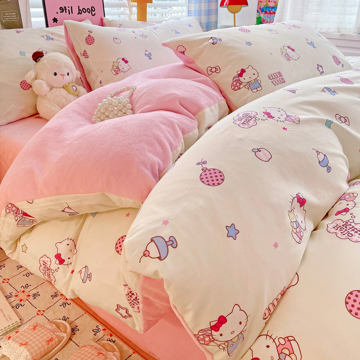 91家纺网 家纺一手货源 找家纺 朵希曼 2026新款棉绒卡通三丽鸥棉加绒印花系列四件套 甜甜凯蒂