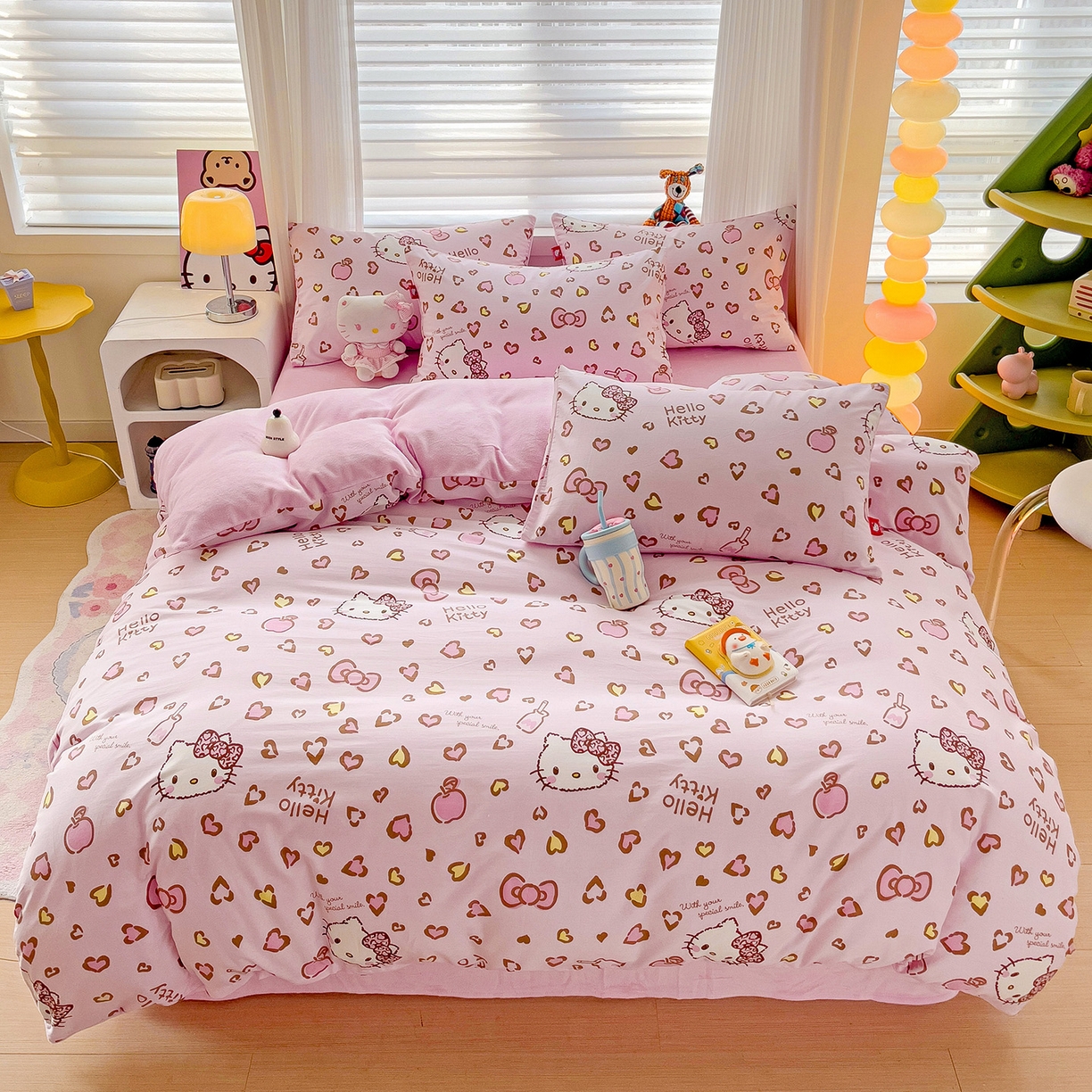 91家纺网 家纺一手货源 找家纺 （总）朵希曼 2025新款棉绒卡通三丽鸥棉加绒印花系列四件套