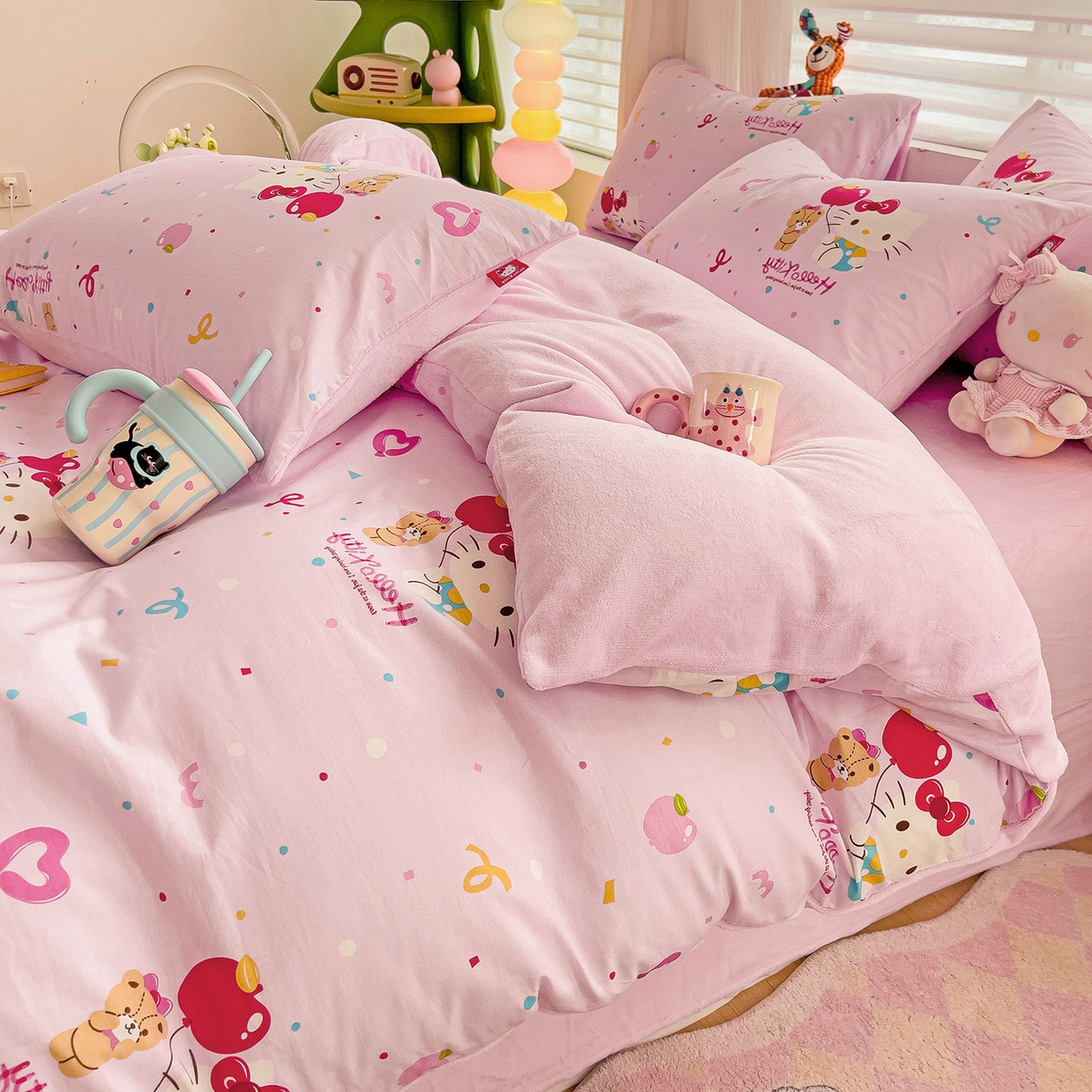 91家纺网 家纺一手货源 找家纺 朵希曼 2026新款棉绒卡通三丽鸥棉加绒印花系列四件套 小熊凯蒂