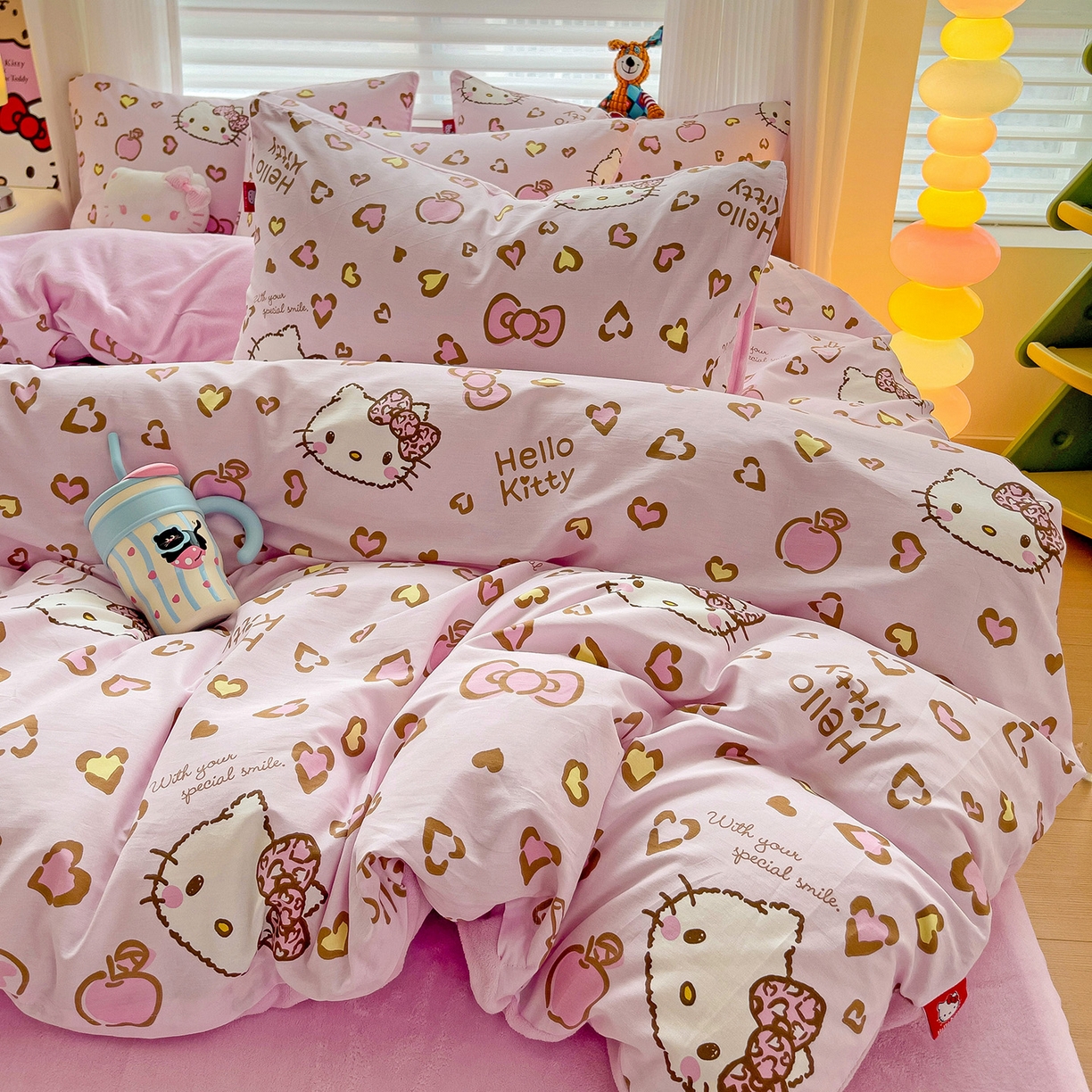 91家纺网 家纺一手货源 找家纺 朵希曼 2026新款棉绒卡通三丽鸥棉加绒印花系列四件套 萌宠凯蒂